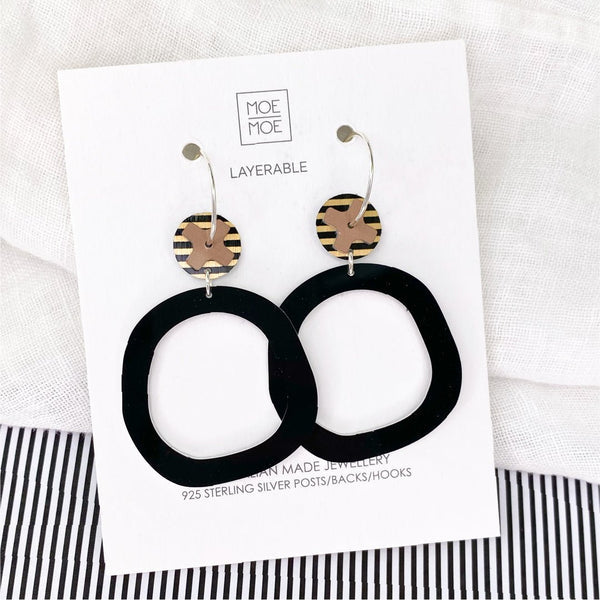 Moe Moe -Ahoy Kiss Organic Circle Hoop Earring
